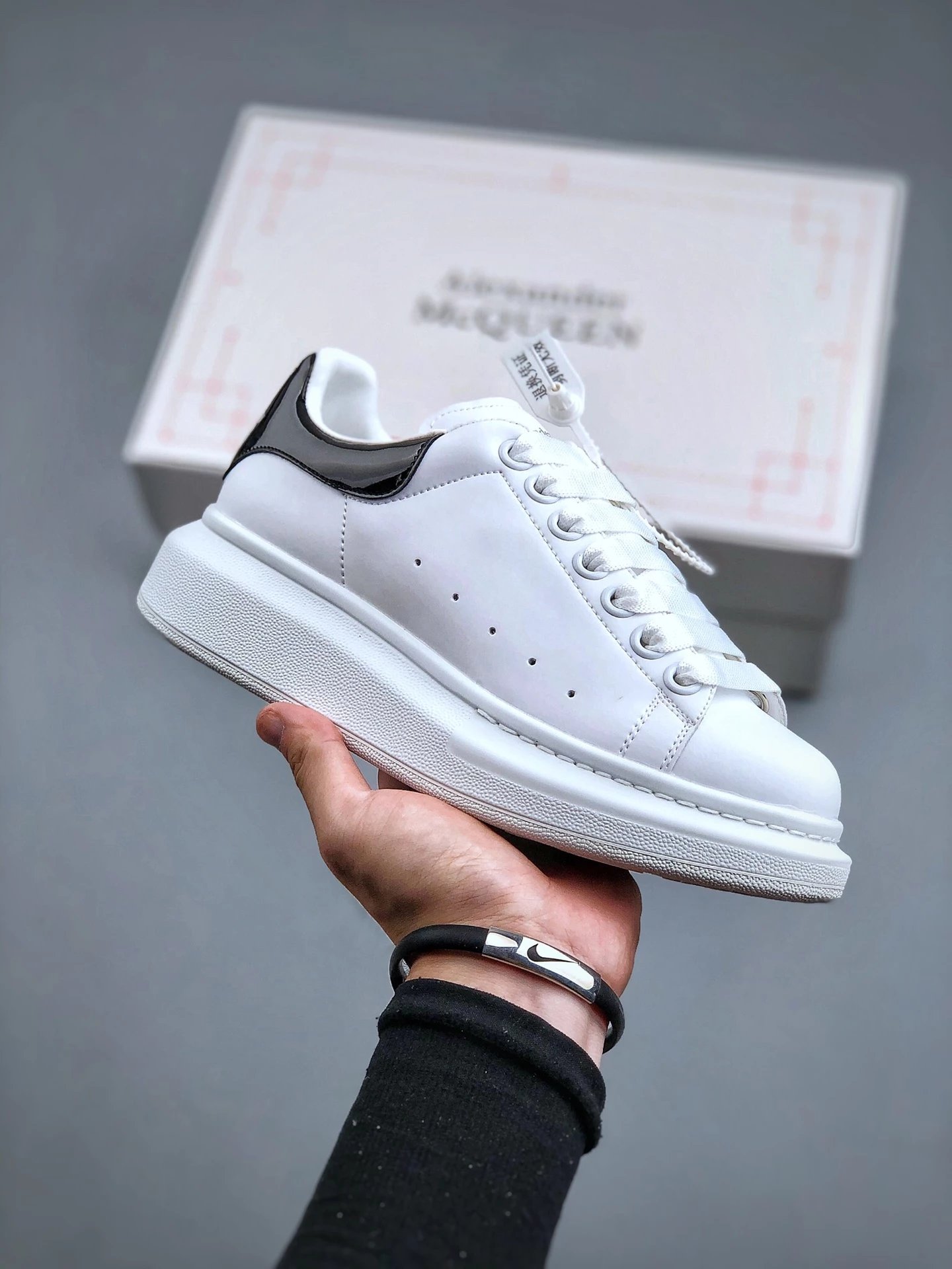 Alexander McQueen Oversized Sneakers - Thumbnail 15