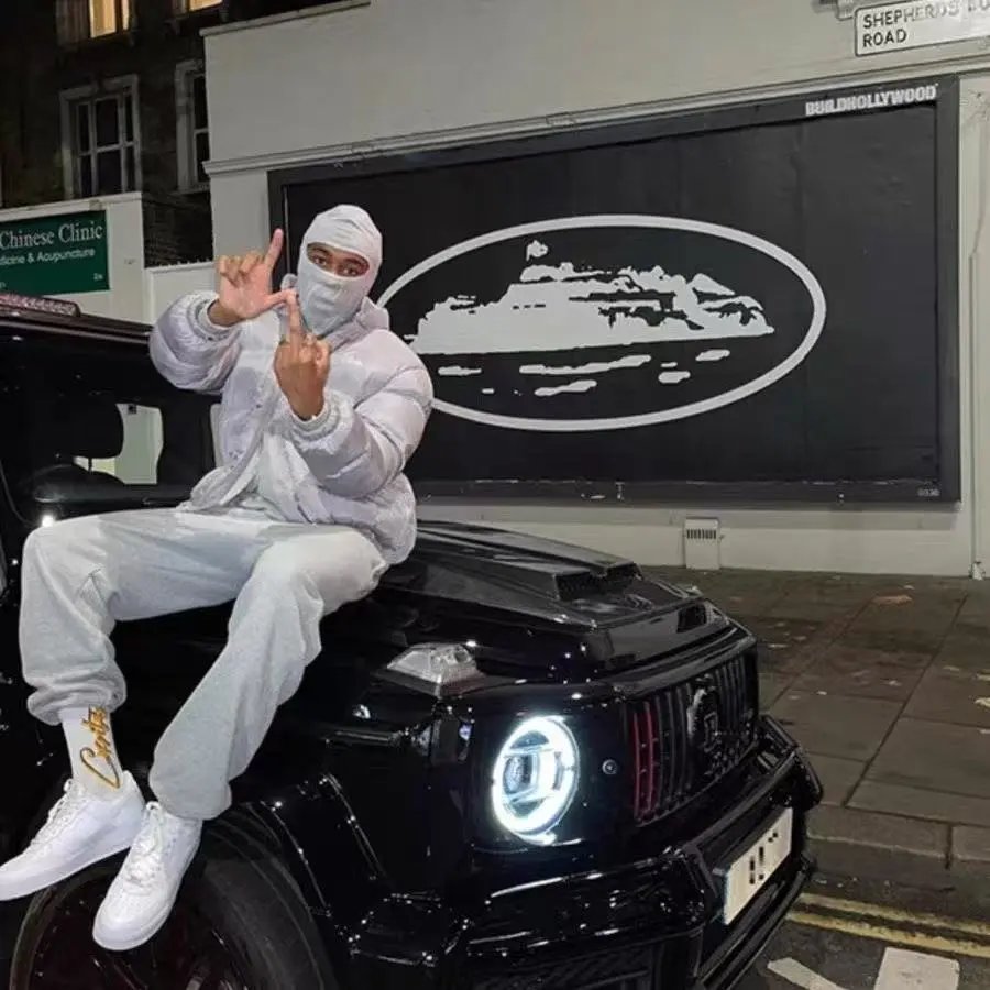 Corteiz Hoodie & Pants Tracksuit Set [40+ Styles] - Thumbnail 9