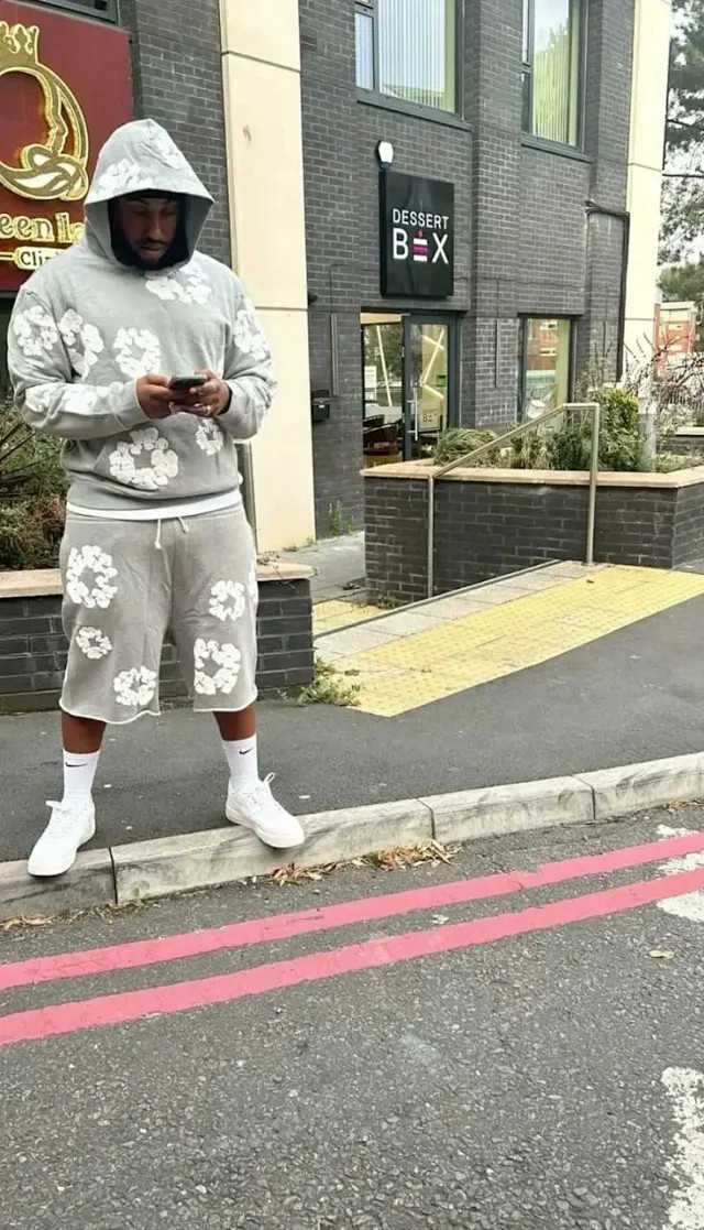 Denim Tears Flower Print T-Shirt/Shorts Set - Thumbnail 8