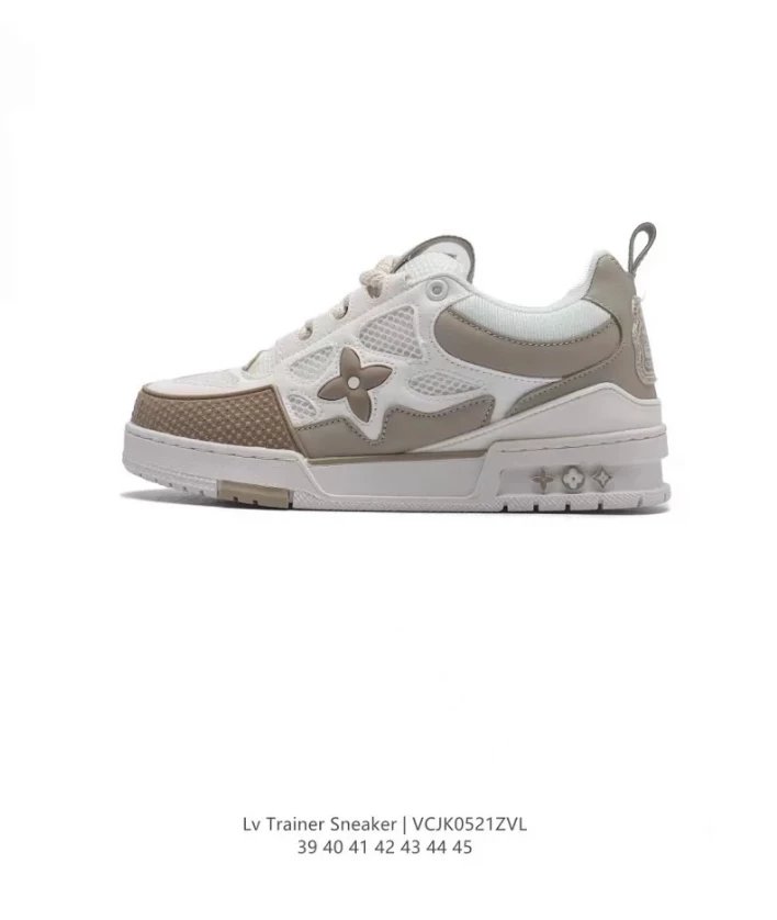 Louis Vuitton Trainer Sneaker [VCJK0521ZVL]