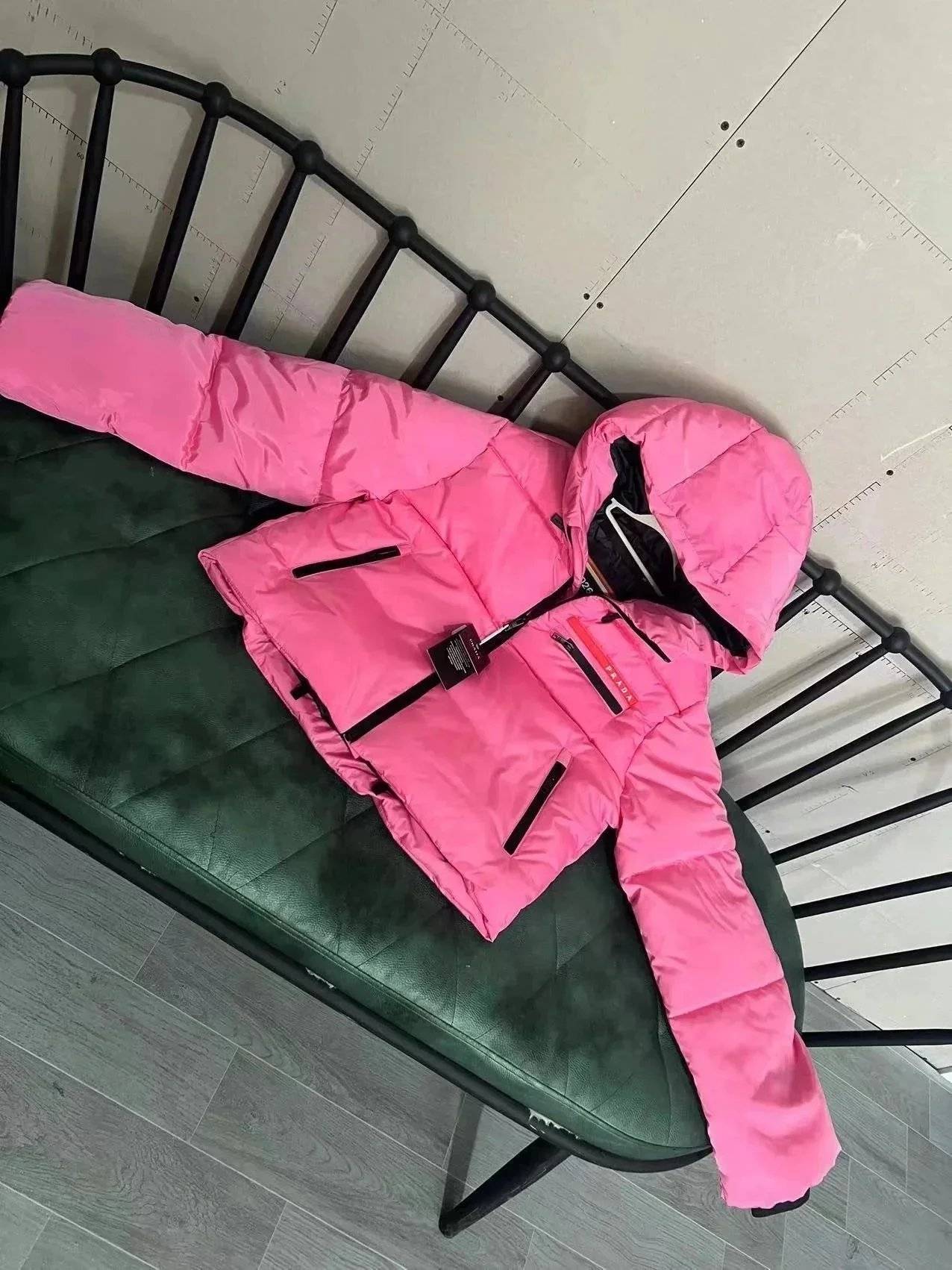 Burberry Puffer Jacket - Thumbnail 8