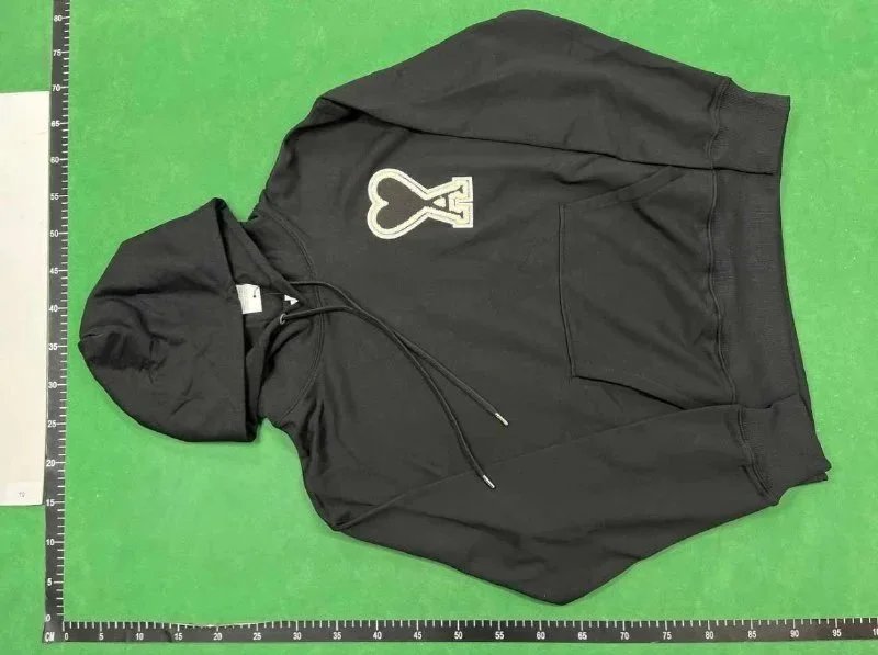 Ami de Coeur Hoodies - Thumbnail 3