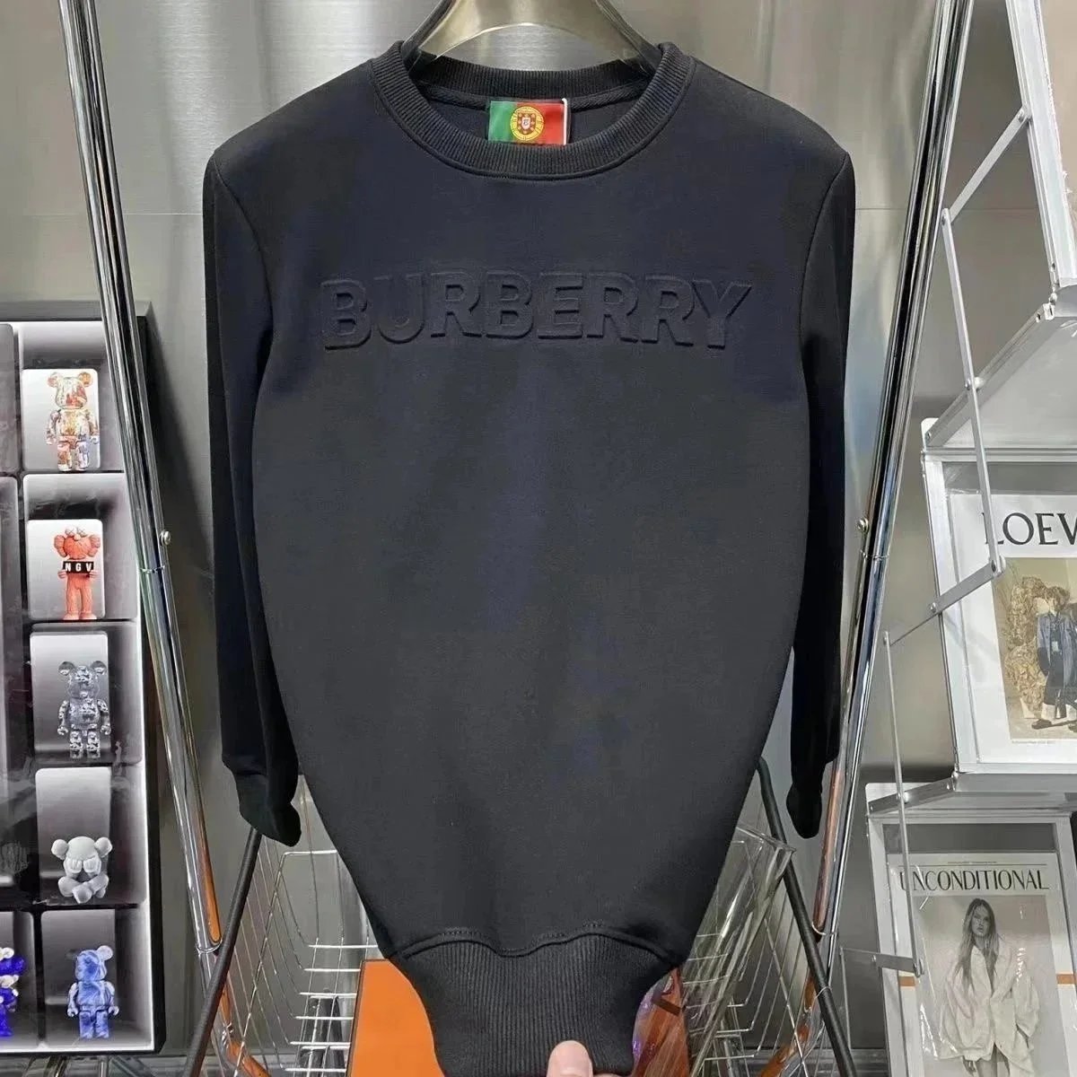 BURBERRY Embossed Logo Sweatshirt [High Quality] - Thumbnail 6