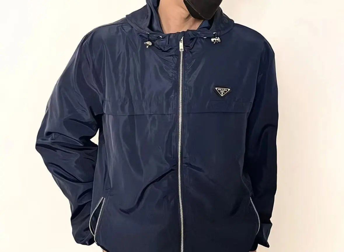 Prada Logo Sweatshirt [40 styles] - Thumbnail 3