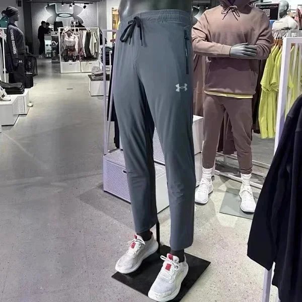 Under Armour Sportswear Collection: Jackets - Thumbnail 6