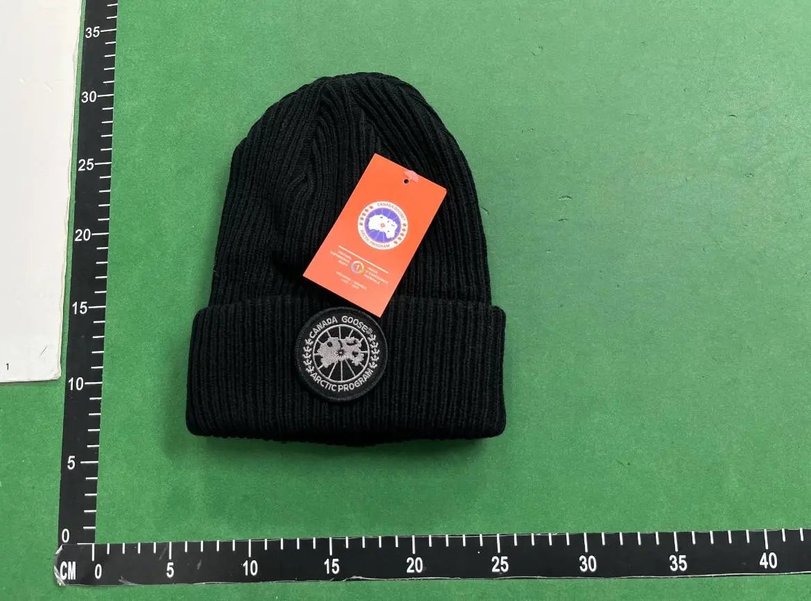 Canada Goose Arctic Program Beanie [40+ Styles] - Thumbnail 2