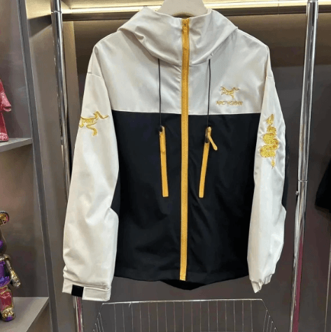 Stone Island Jacket - Thumbnail 12