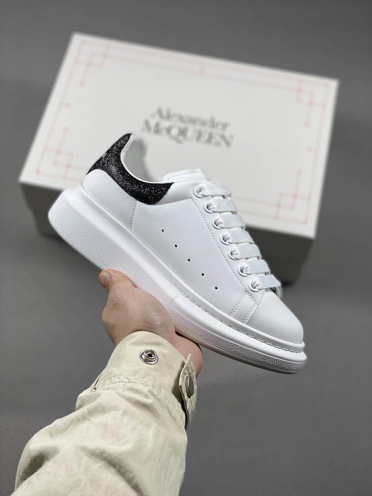 Alexander McQueen Oversized Sneakers - Thumbnail 9