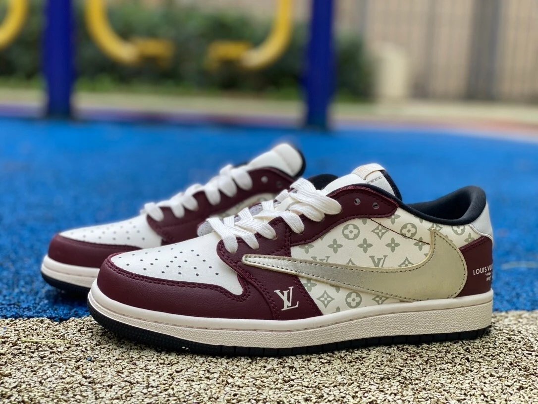 Louis Vuitton Archlight Sneakers [40+ styles] - Thumbnail 4