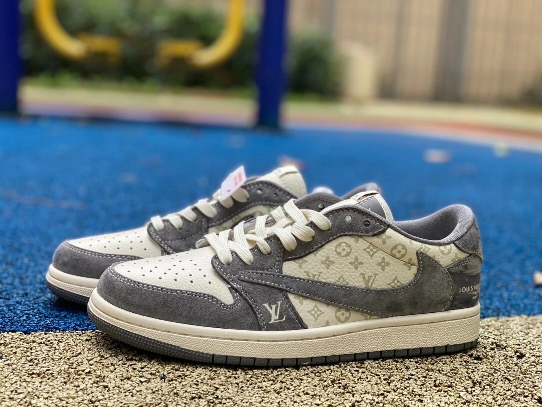 Louis Vuitton Archlight Sneakers [40+ styles] - Thumbnail 6