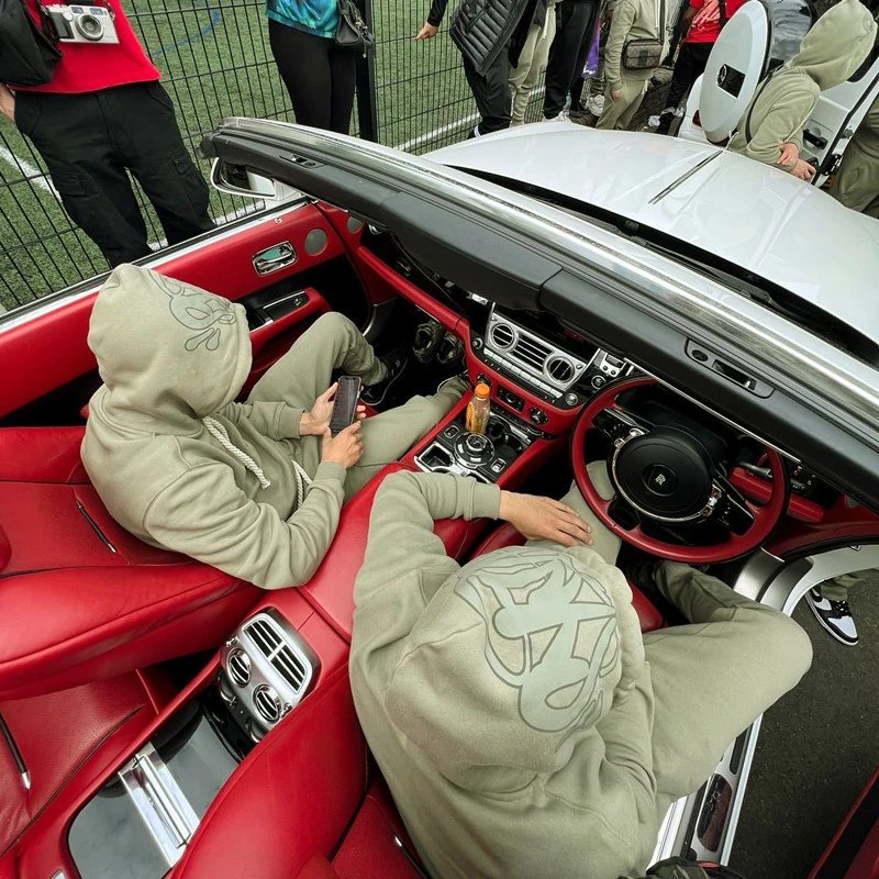 SYNA Hoodie - Thumbnail 4