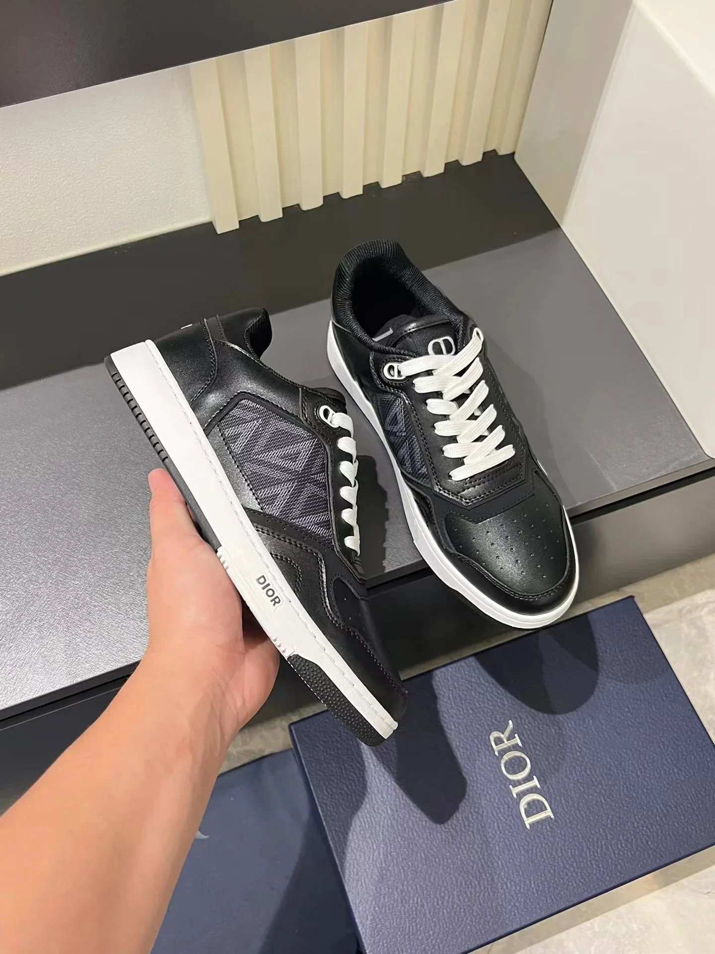 Dior B22 & B30 B23 B25 Mesh Sneakers - Thumbnail 9