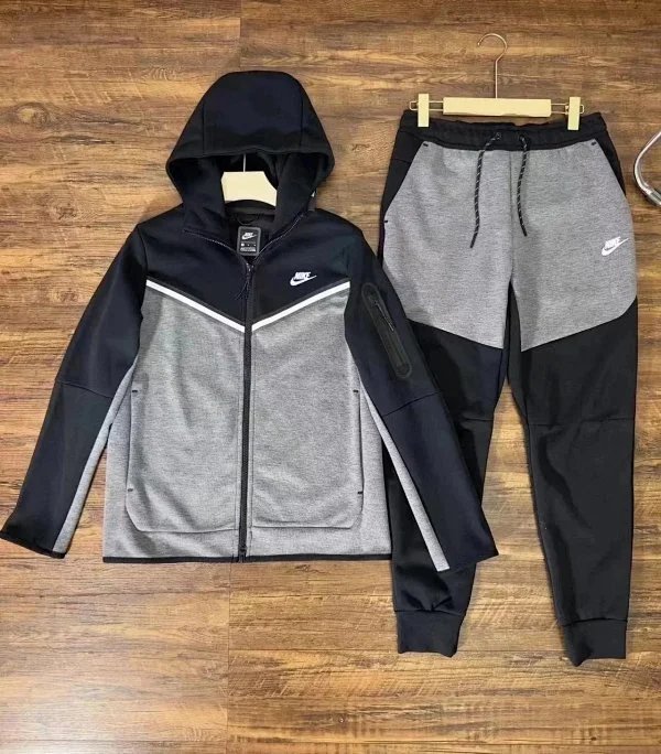 Nike Tech Fleece Hoodie & Pants Set - Thumbnail 9
