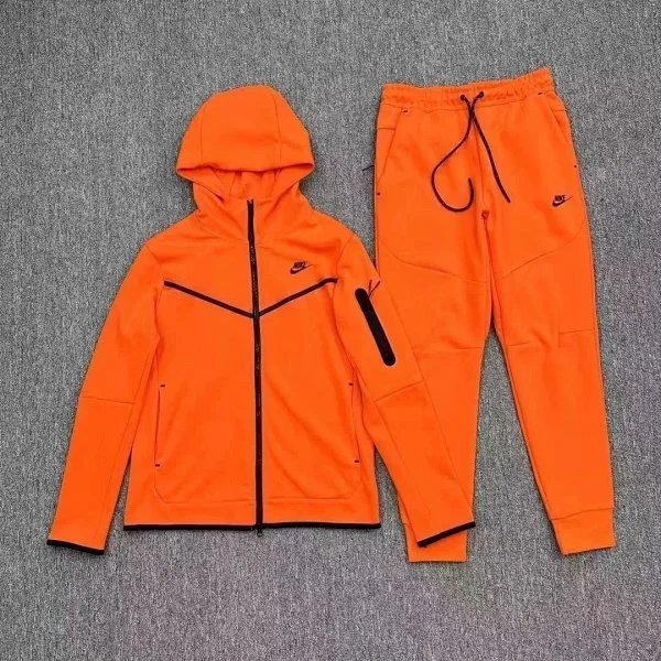 Nike Tech Fleece Hoodie & Pants Set - Thumbnail 6