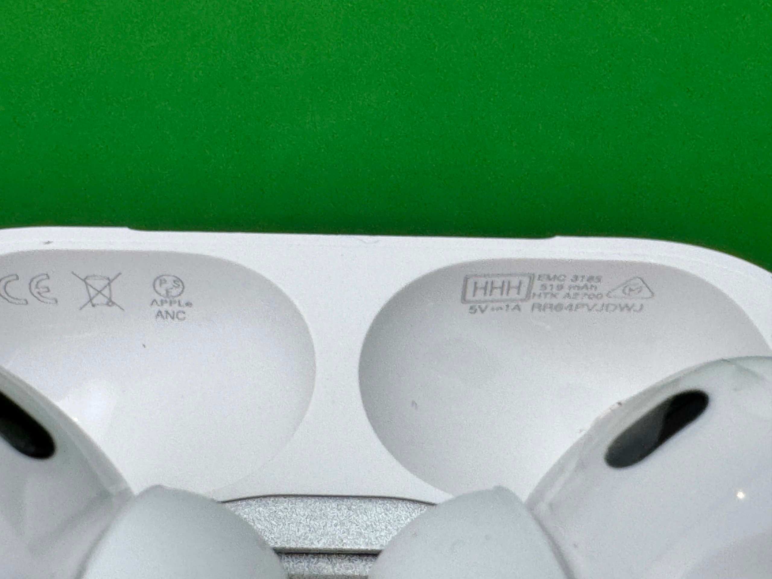 Apple AirPods Pro Wireless Earbuds - Thumbnail 5