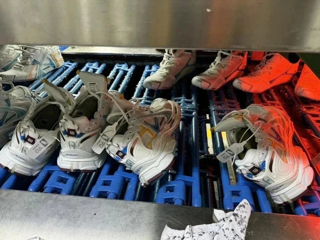 Balenciaga Track Sneakers - Thumbnail 4