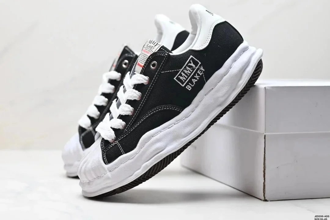 Maison Mihara Yasuhiro Shoes - Thumbnail 2