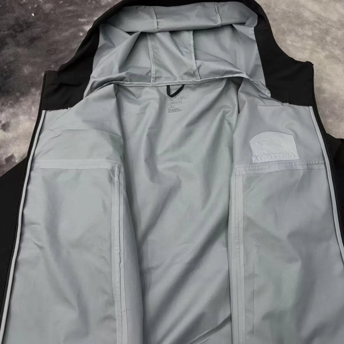 Arc'teryx down jacket - Thumbnail 8