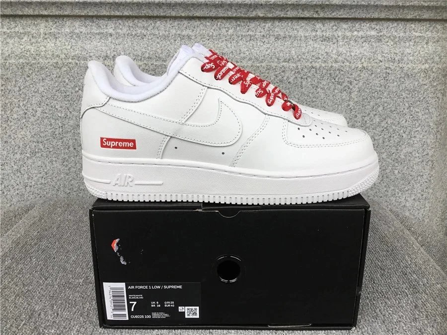 Nike Air FORCE 1 - Thumbnail 6