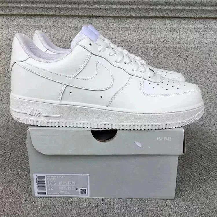 Nike Air FORCE 1 - Thumbnail 3