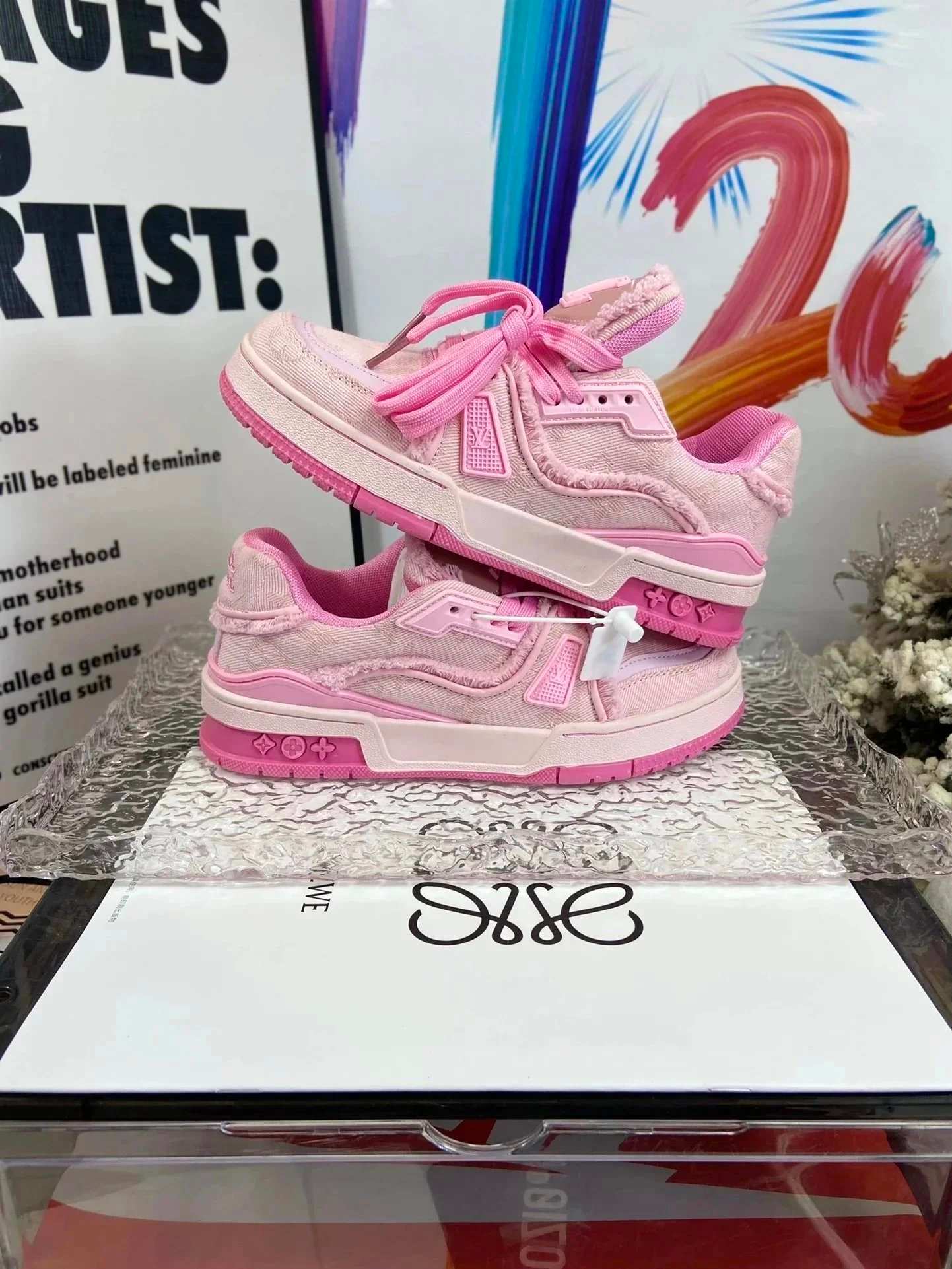 LV Louis Vuitton TRAINER SHOES (40 + styles ) - Thumbnail 3