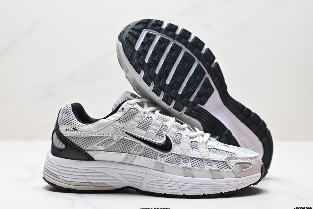 Nike Zoom Vomero 5 - Thumbnail 3