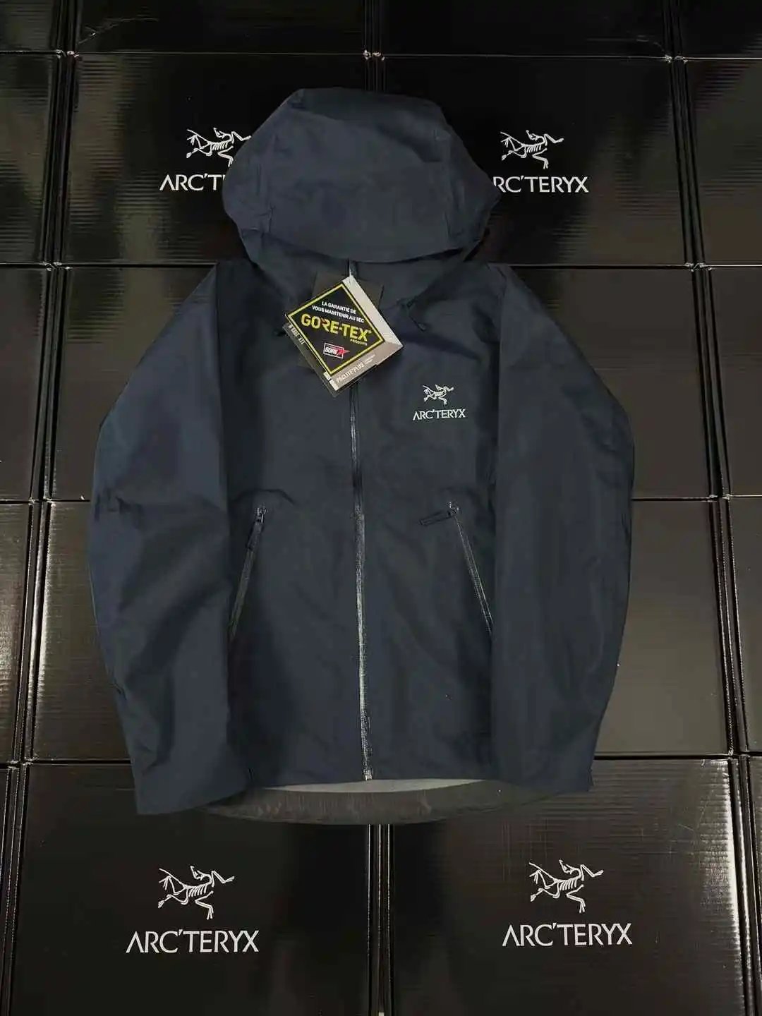 ARC’TERYX Jacket - Thumbnail 2